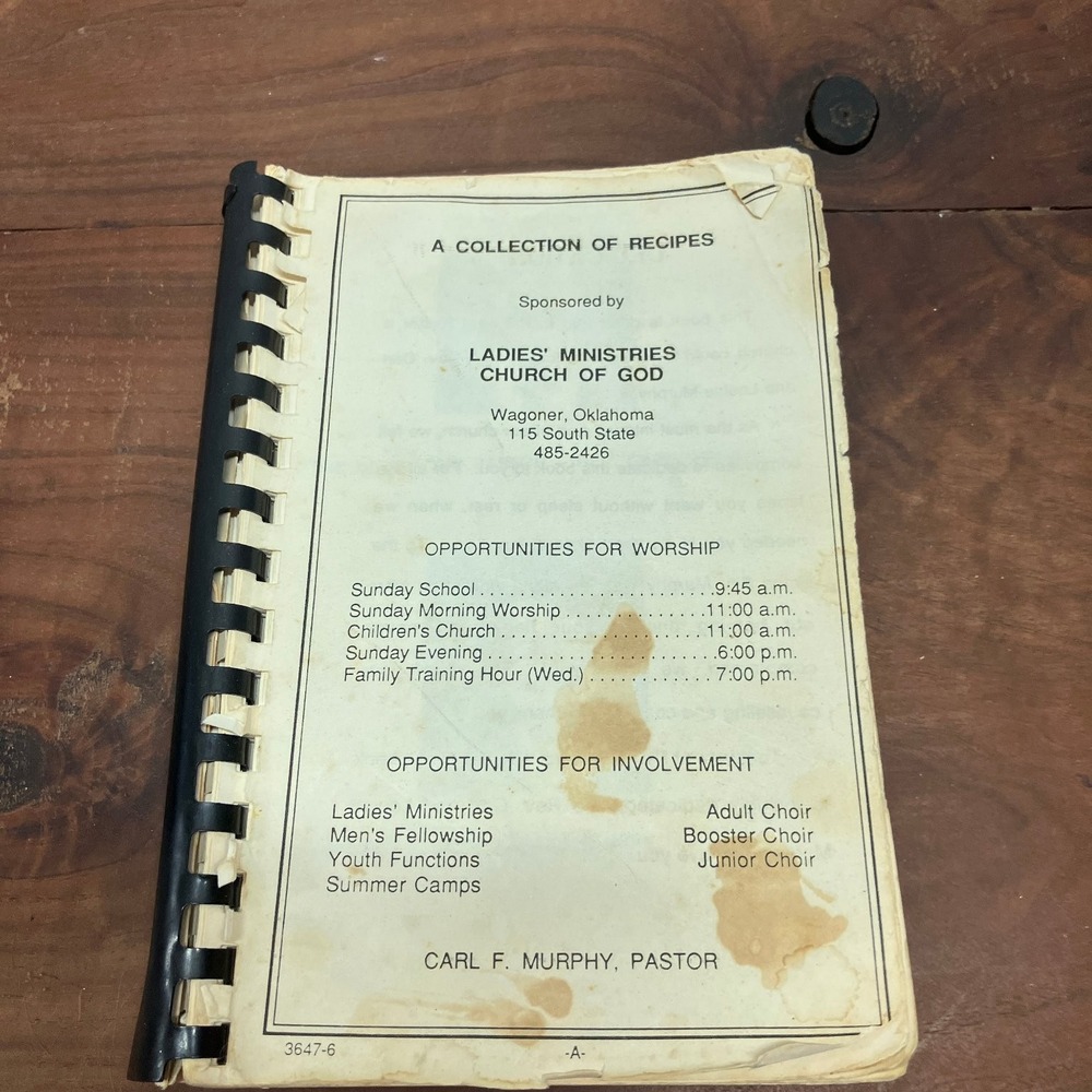 1977 Church of God Wagoner Oklahoma Cookbook Ladies Ministries Fundcraft Vintage